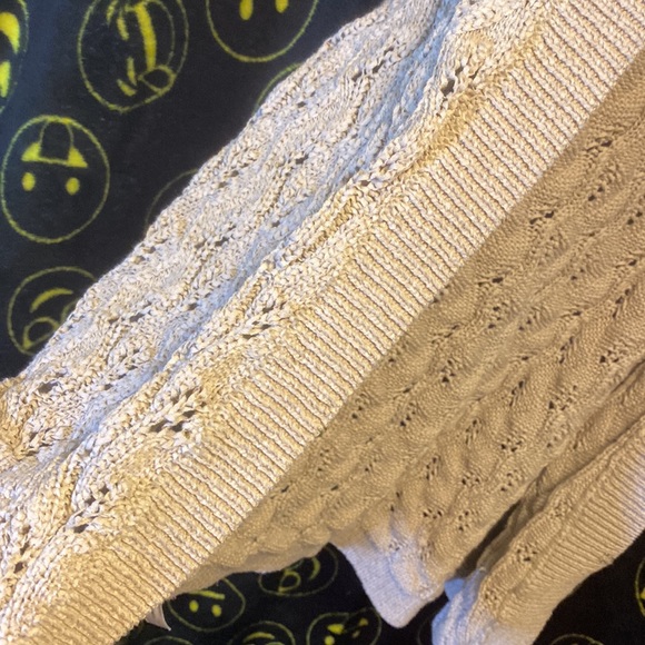 Cardigan - Picture 5 of 6